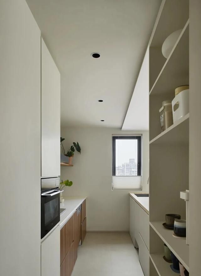 奶油轻侘寂,把日子过成私人艺术展的治愈哲学 奶油轻侘寂,将生活过成一场私人艺术展 - 家居知识