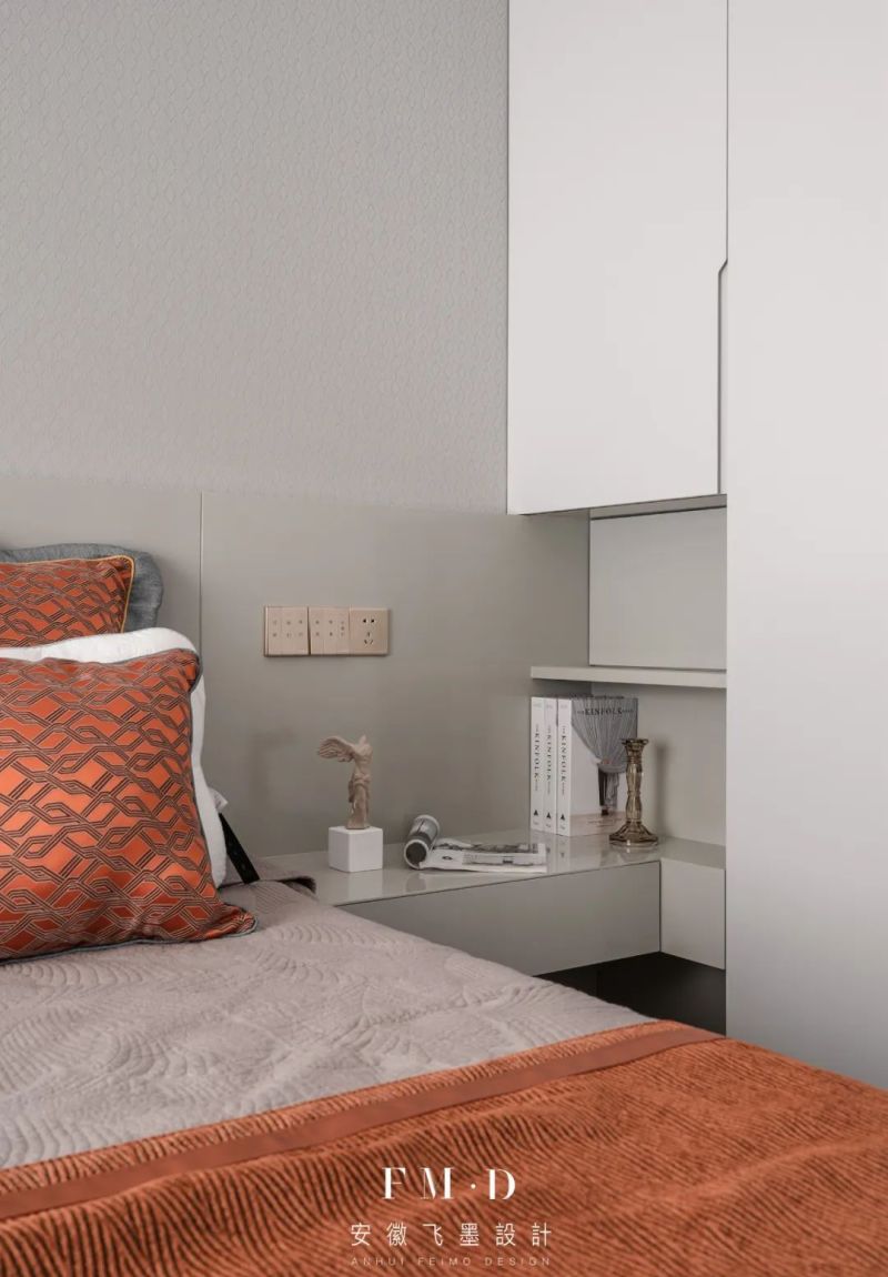 传统成品床头柜别再装了！现在流行这8种替代设计，占地少高效率 - 家居知识