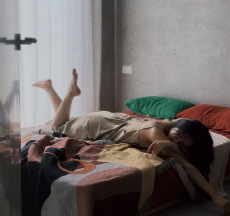 河南姑娘晒出“毛坯风”装修，只刷腻子不做门，虽粗糙却省钱省心 - 家居知识