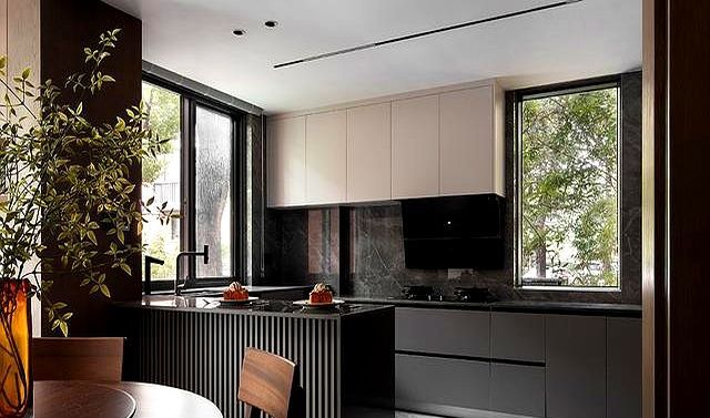 220㎡意式风，一方小院、浮生清欢，无边界空间藏着生活烟火气 - 家居知识