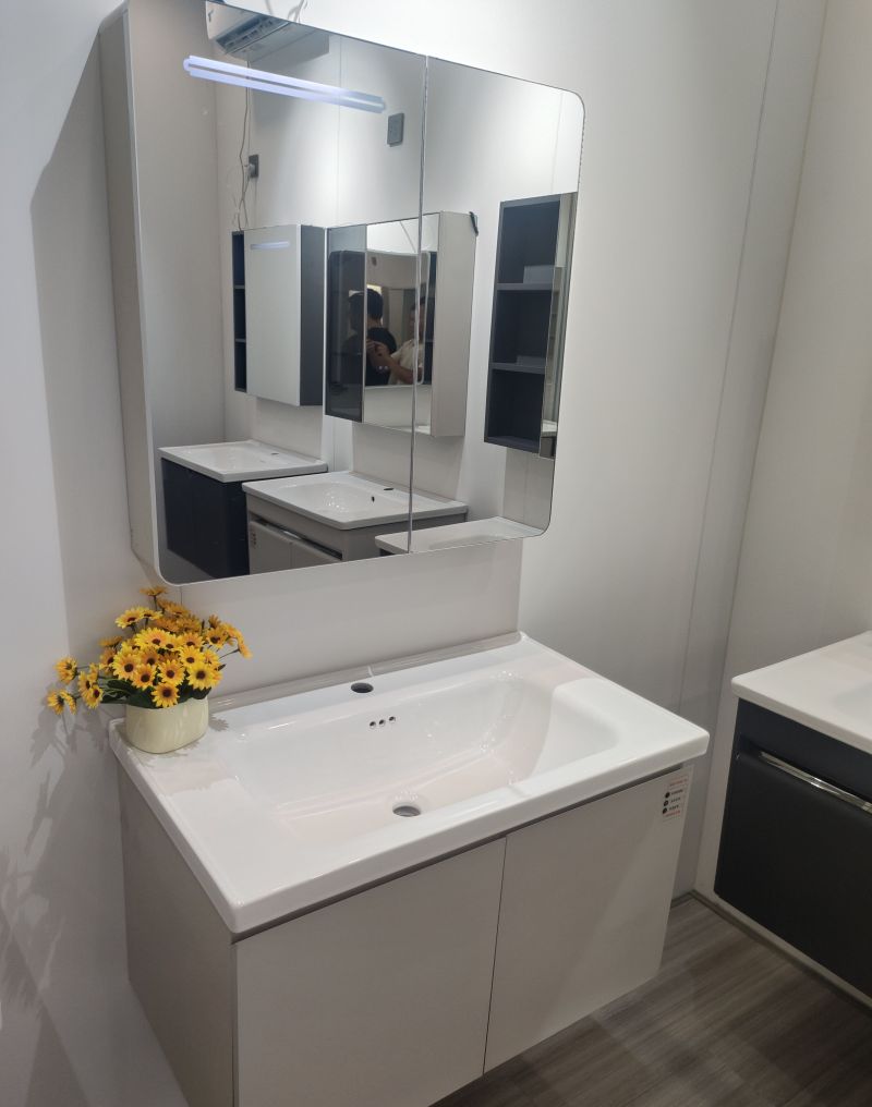 不锈钢全铝浴室柜，家里装修了，需要的看过了极致性价比。 - 家居知识