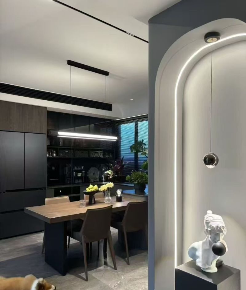 黑灰系轻奢家装：在都市繁华里，造一处摩登质感私域 - 家居知识