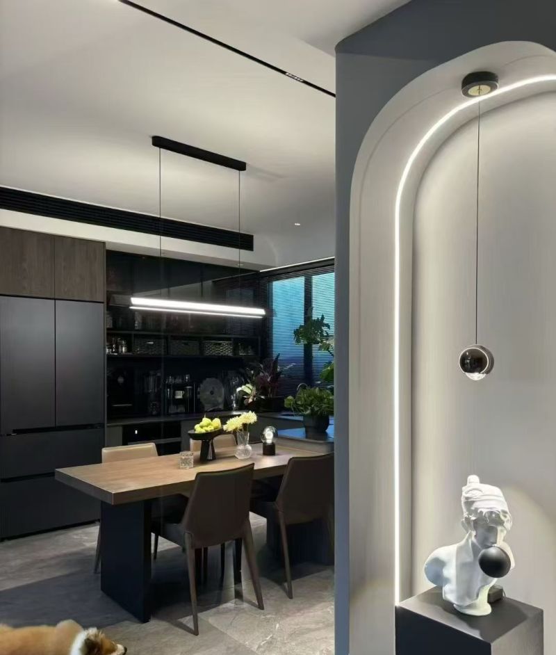 意式极简风客厅实拍!8个细节提升空间高级感 意式极简风客厅实拍!这8个细节让空间质感翻倍 - 家居知识