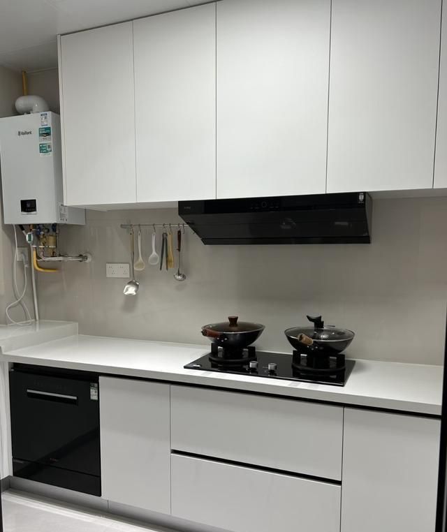 陕西一姑娘，坚持现代简约装修，最后效果清爽干净，显大还省钱~ - 家居知识