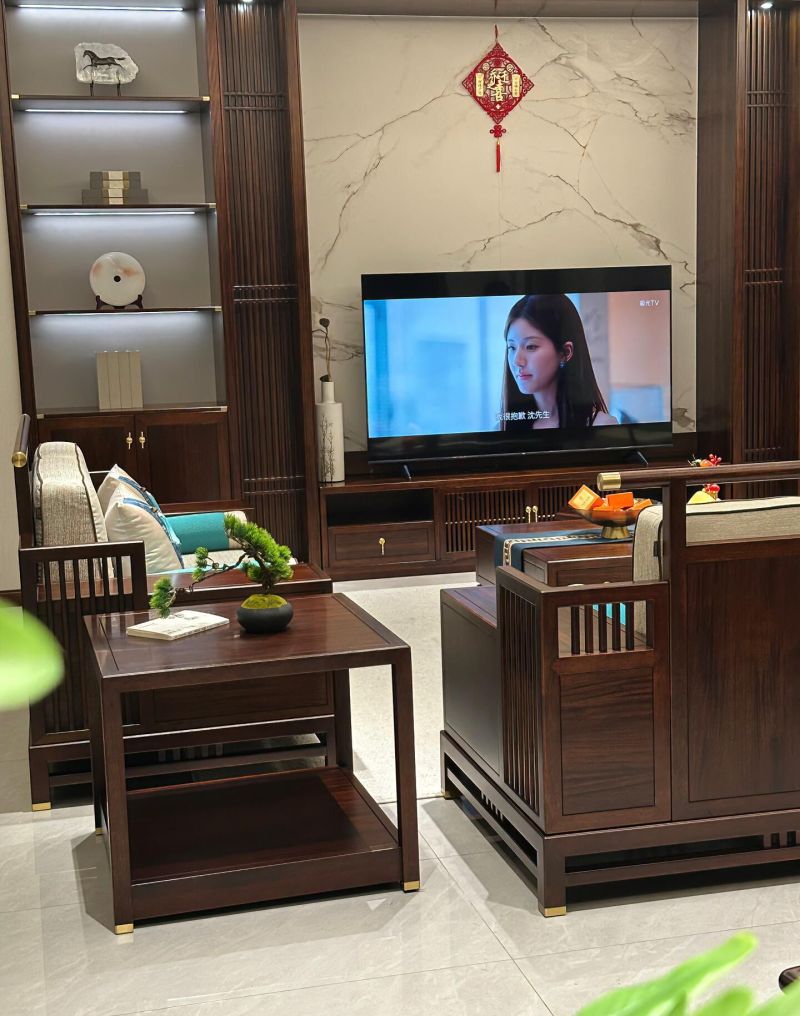 28万打造新中式小家,高级感拉满的装修太惊艳! 28w的新中式小家….新中式装修真的越看越高级啊!! - 家居知识