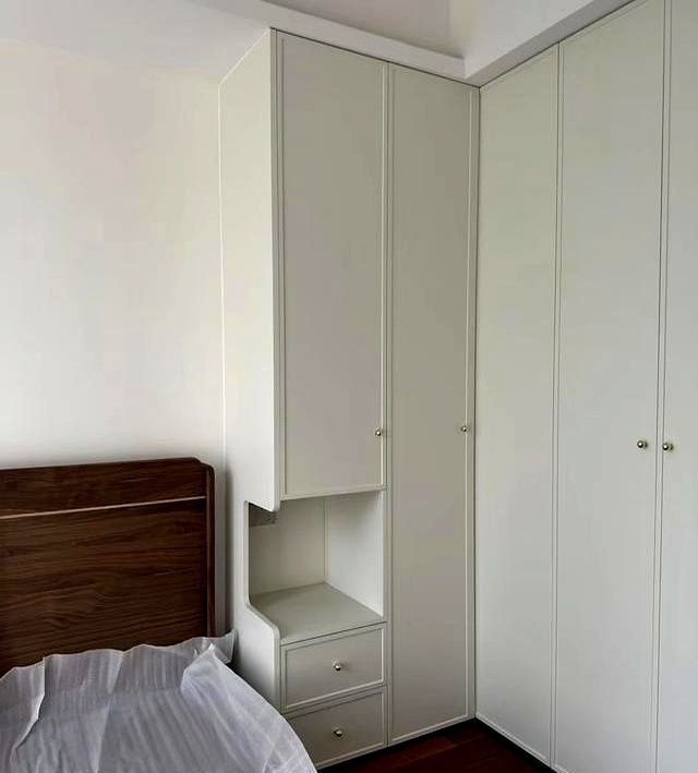 传统床头柜没人要了！年轻人的10种新做法，省钱实用还好看 - 家居知识