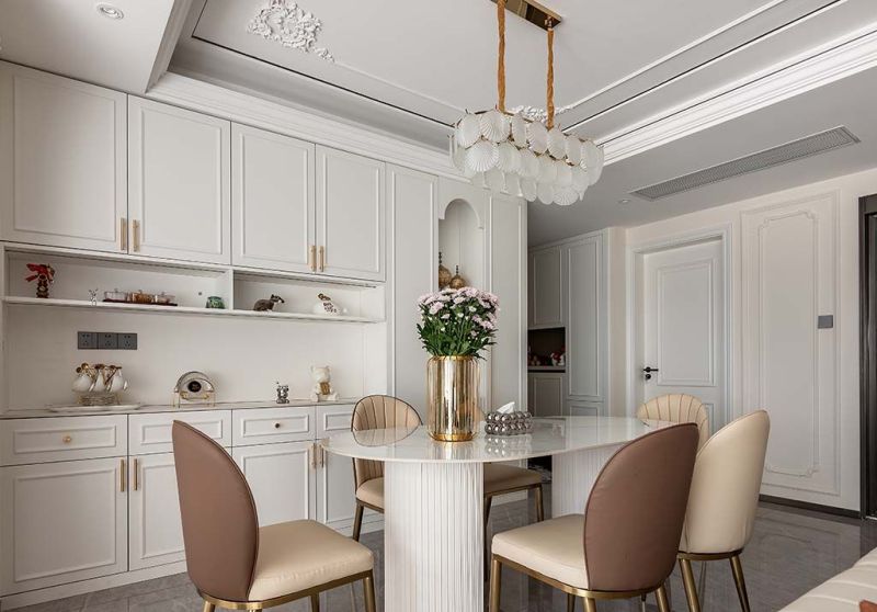 136㎡法式奶油|浪漫优雅藏在石膏线与柔光里 - 家居知识