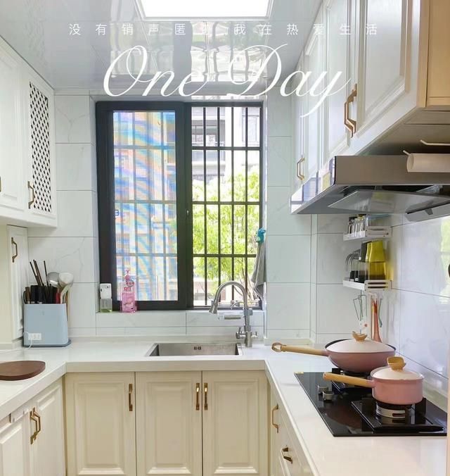 安徽一女子坚持轻硬装,只用10w搞定美式风格的家,结果丑哭了 - 今日头条 安徽一女子坚持轻硬装,只用10w搞定美式风格的家,结果丑哭了 - 家居知识