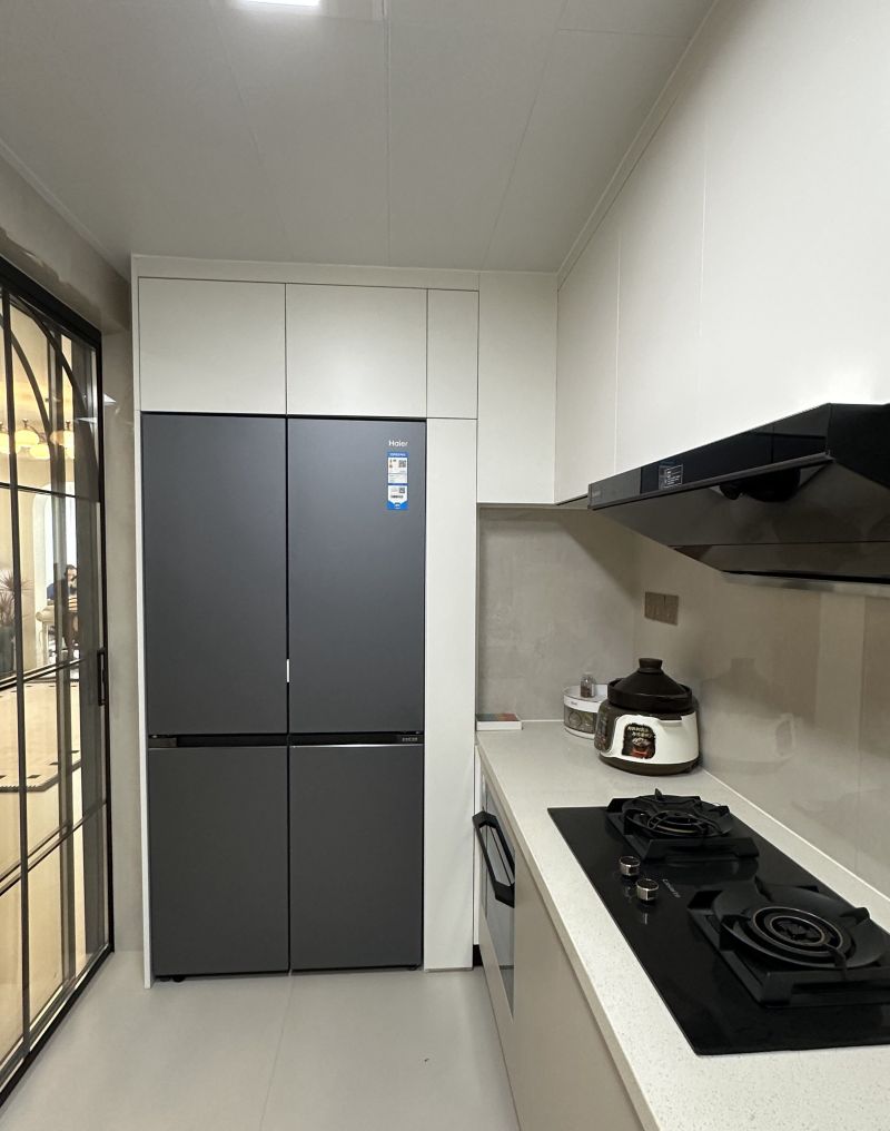 在这套现代简约风家里，我找到了生活最舒适的状态 - 家居知识