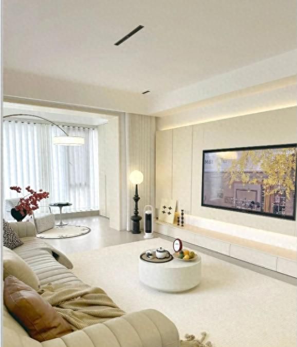 5万预算打造治愈系奶油风，软装拯救精装房全攻略