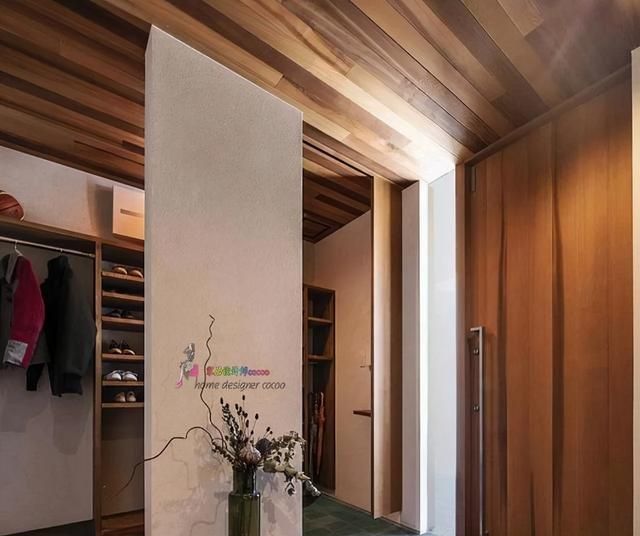 奉劝大家：别总把鞋子放门口，瞧瞧日式玄关这样布置，干净又高级 - 家居知识