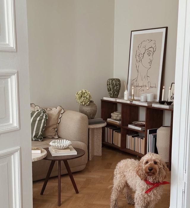 挪威女主的复古现代家,浪漫与精致的温柔邂逅 挪威女主的家,复古现代的装饰点亮满屋浪漫,温柔又透露着精致 - 家居知识