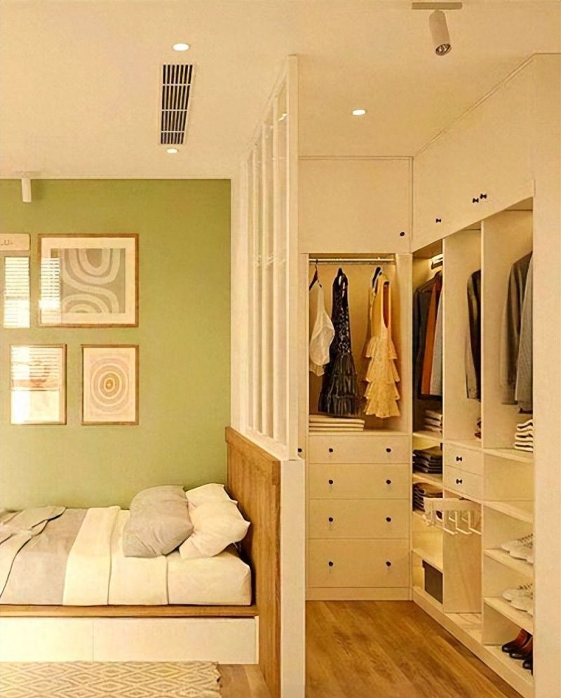 主卧步入式衣帽间设计，实用又高级！