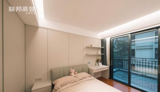 联邦高登儿童房装修：床头柜一体设计省空间又好看 - 家居知识