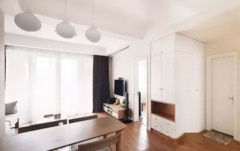 小户型混搭风,实用与美观兼具的舒适家居 小户型装混搭风太香了!实用与美观全拉满,住着实在又舒服 - 家居知识