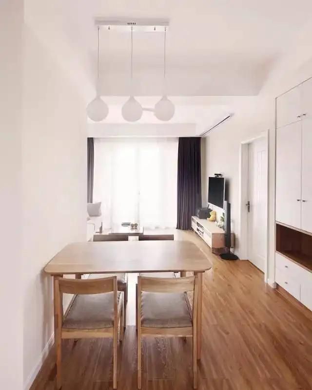 小户型混搭风,实用与美观兼具的舒适家居 小户型装混搭风太香了!实用与美观全拉满,住着实在又舒服 - 家居知识