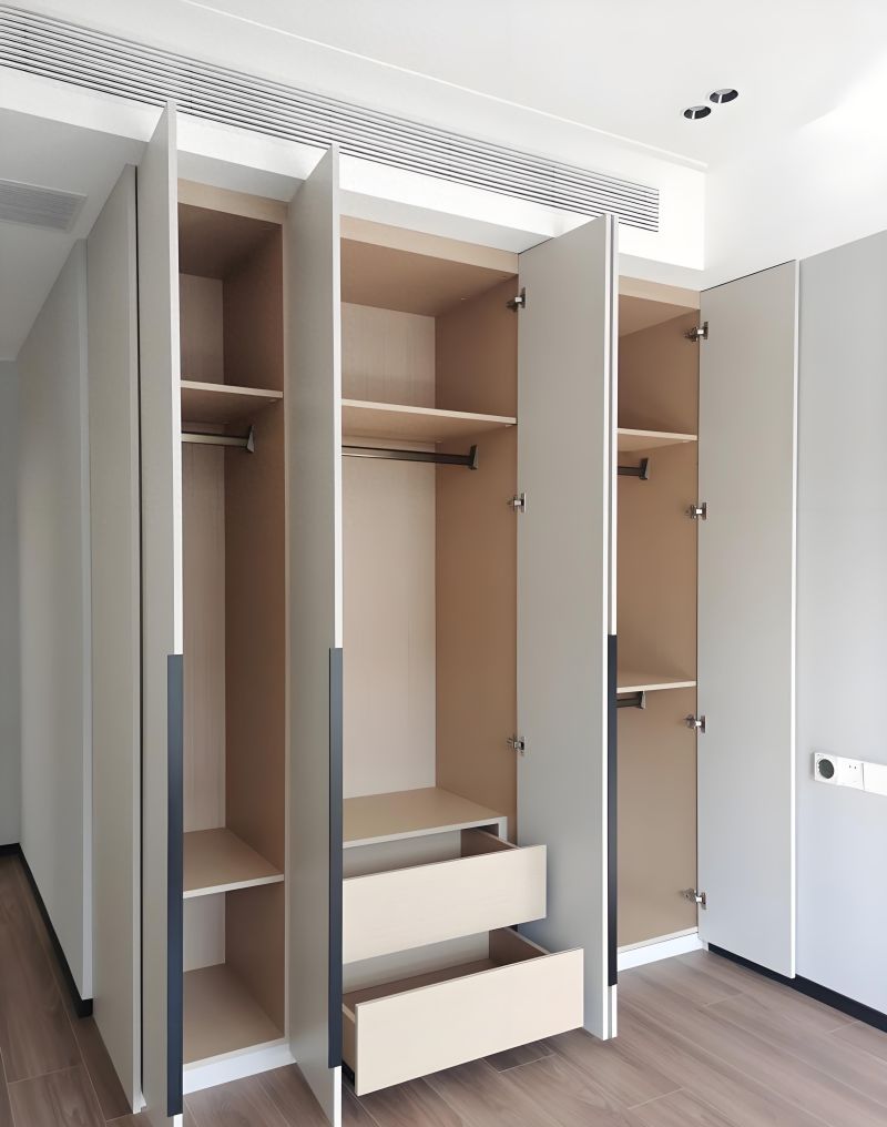 定制衣柜必问8个问题，避免师傅乱加价！