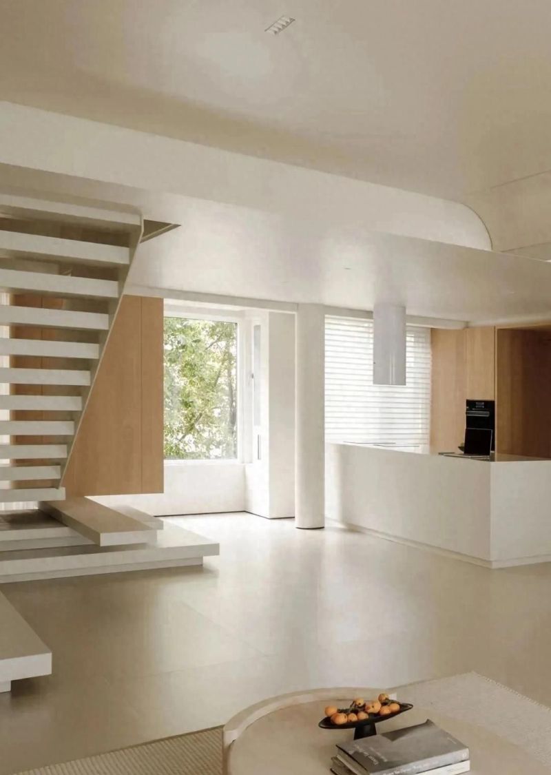 300㎡原木极简风，自然与空间的诗意对话