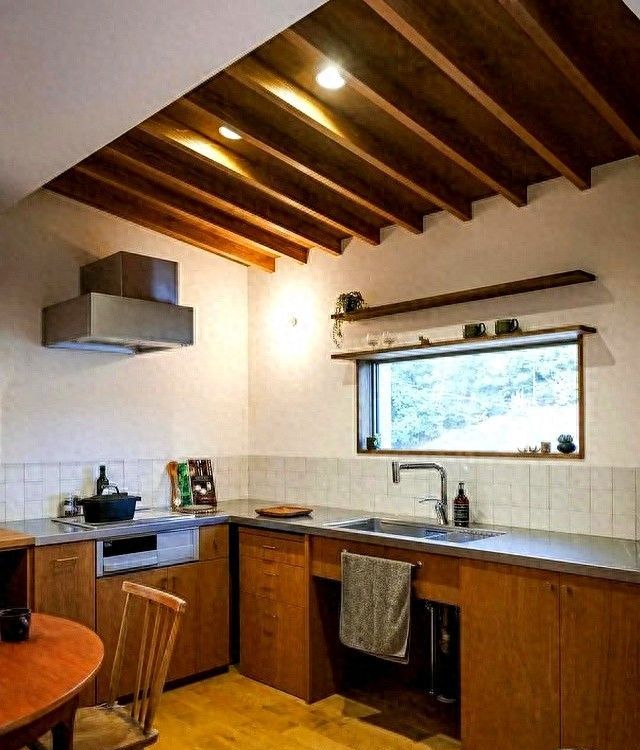 日本33岁太太因极简家居布置走红，全屋清爽治愈引网友追捧