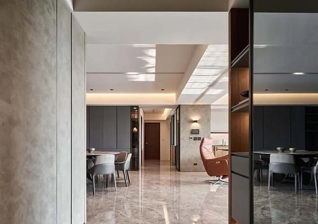 181.5㎡轻奢宅完美复刻巴黎午夜沙龙,惊艳家居圈! 把巴黎午夜沙龙搬进家!181.5㎡轻奢宅太会了 - 家居知识