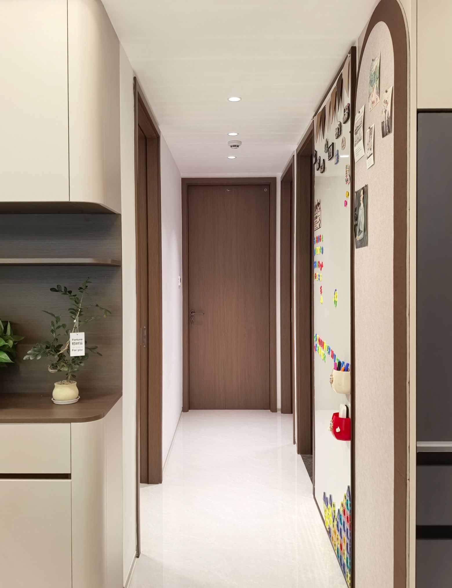 不跟风的家,耐看美学如何超越黑白灰与中古风 不跟风的家,到底有多耐看。看多了黑白灰,中古风,难免审美疲劳 - 家居知识