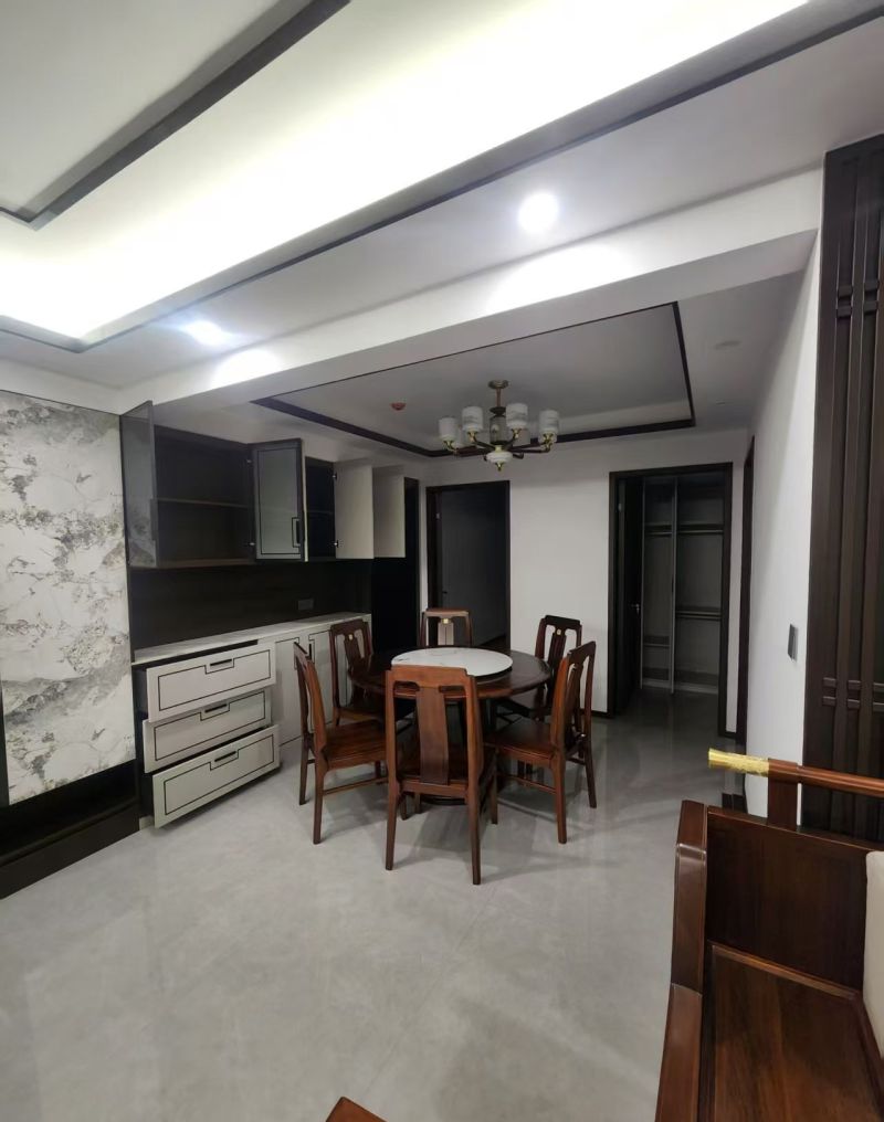 和悦府新中式家装完工实景解析＆对称美学与实木质感的落地实践 - 家居知识