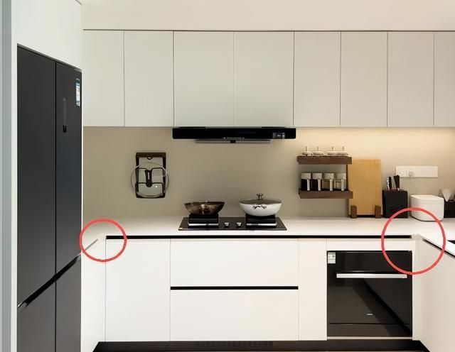 橱柜定制避坑指南,8大隐藏雷区90%业主踩过! 橱柜定制翻车实录:这8个‘隐藏雷区’,90%人已中招! - 家居知识
