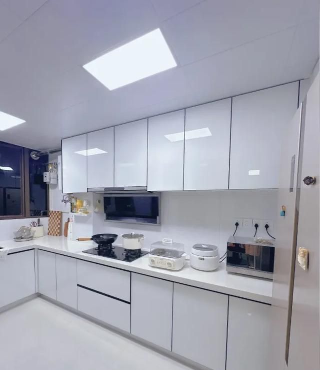 橱柜定制避坑指南,8大隐藏雷区90%业主踩过! 橱柜定制翻车实录:这8个‘隐藏雷区’,90%人已中招! - 家居知识