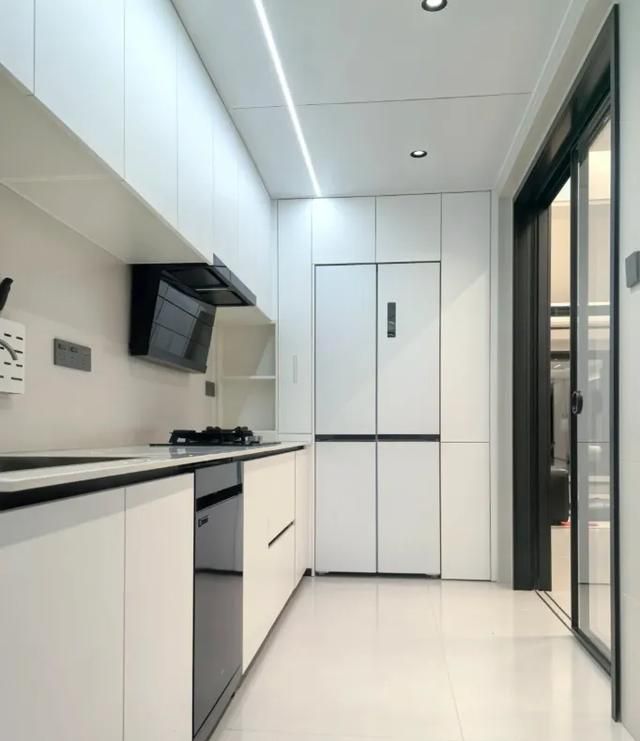 橱柜定制避坑指南,8大隐藏雷区90%业主踩过! 橱柜定制翻车实录:这8个‘隐藏雷区’,90%人已中招! - 家居知识