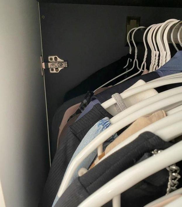 邻居家定制柜子设计太惊艳,看完立马想拆了重装! 看完邻居家定制柜子,我震惊了,这样做简直绝了恨不得自己家重装 - 家居知识