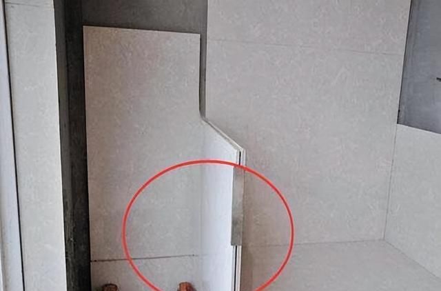 老公执意阳台打柜遭全家反对,完工后效果惊艳众人 老公坚持要在阳台打柜子,全家人都反对,没想到安装的效果这么好 - 家居知识