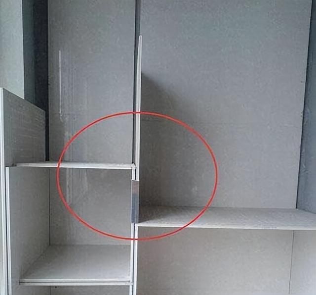 老公执意阳台打柜遭全家反对,完工后效果惊艳众人 老公坚持要在阳台打柜子,全家人都反对,没想到安装的效果这么好 - 家居知识