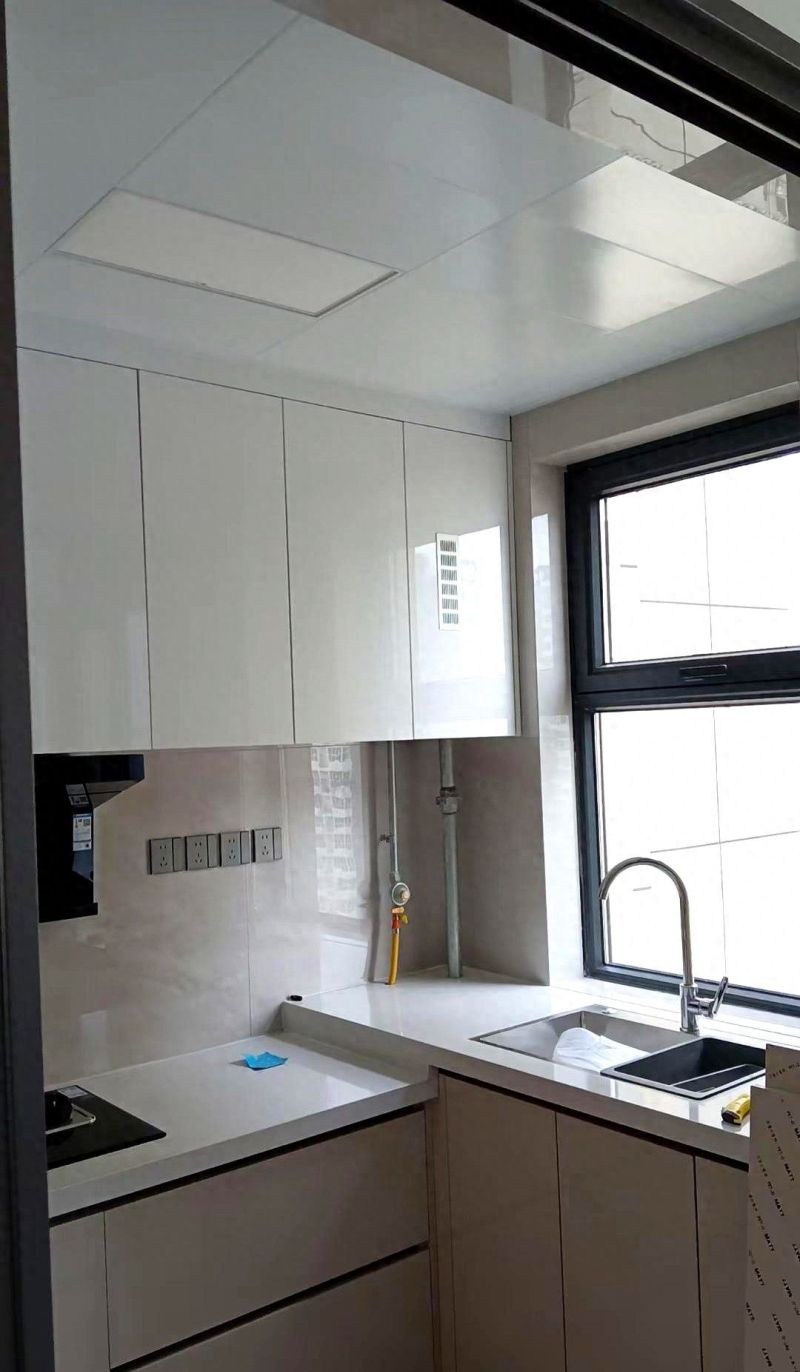 现代简约风格家装指南，打造时尚舒适生活空间