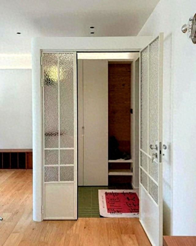 年轻人抛弃传统鞋柜？现在流行这5种高级设计！