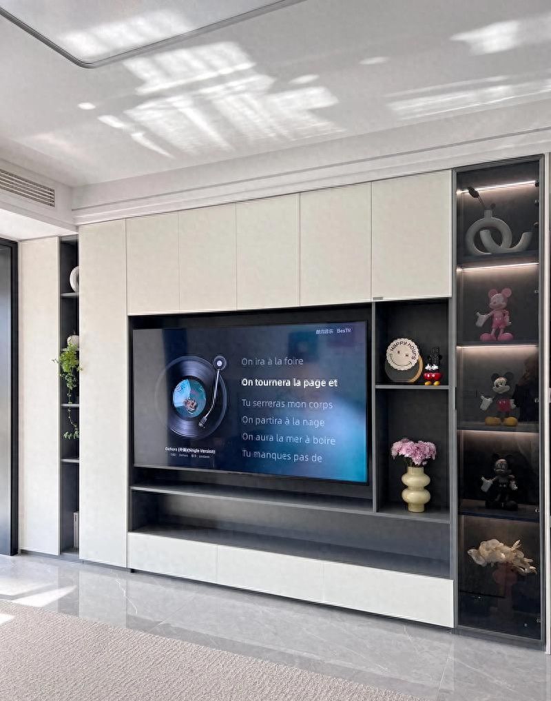 明年家装新趋势，满墙电视柜将大范围流行