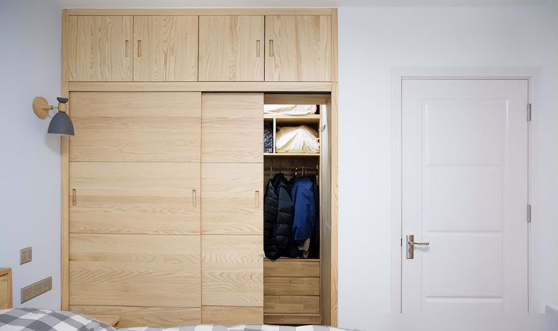 40㎡高性价比装修，主卧打造“柜中柜”衣帽间，收纳充足不拥挤 - 家居知识