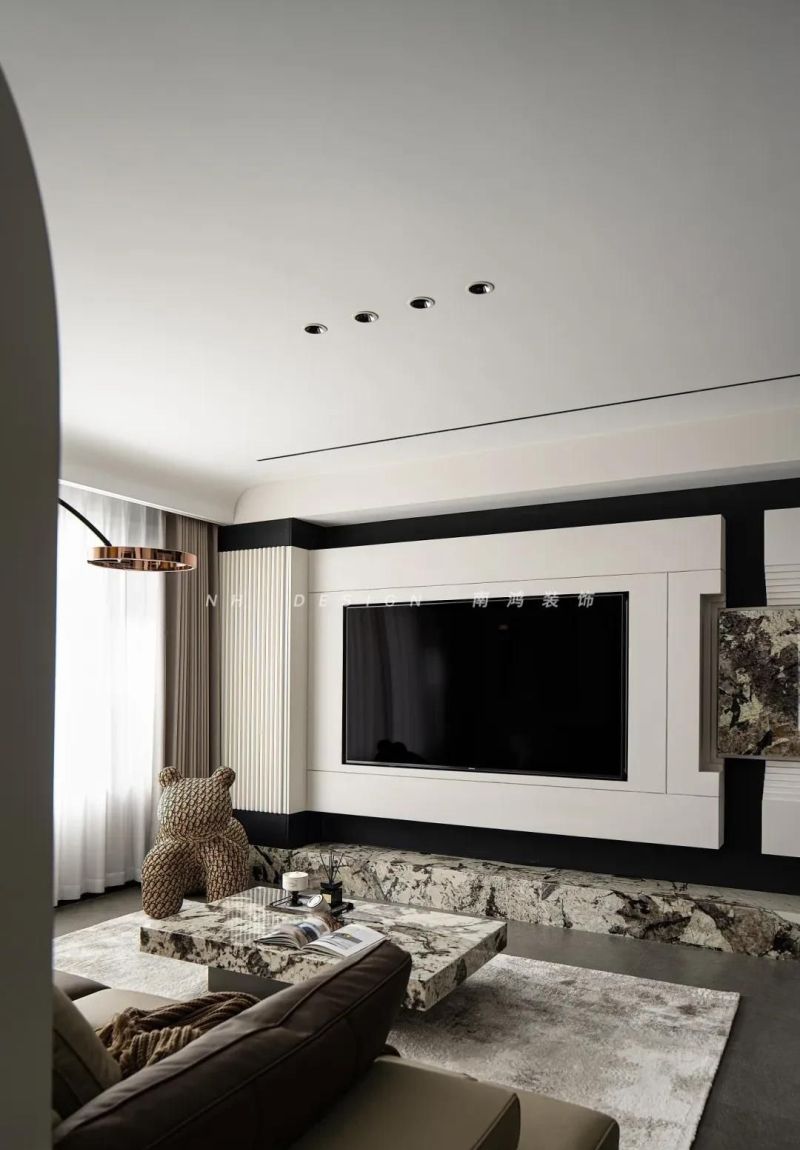 140㎡意式轻奢,用造型与结构演绎灵动高级感 140㎡意式轻奢:以造型与结构书写的灵动高级感! - 家居知识