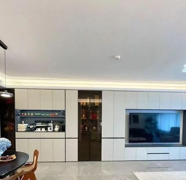 浙江一女子晒出120m²的家，仅电视柜就让无数人效仿，太高级了 - 家居知识