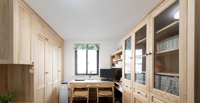 40㎡高性价比装修，主卧打造“柜中柜”衣帽间，收纳充足不拥挤 - 家居知识