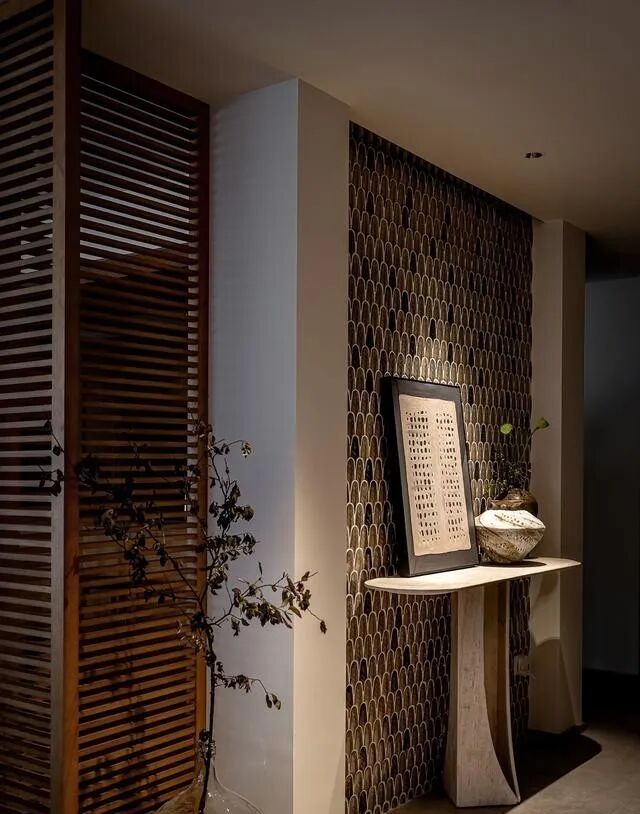 同样是原木风,为什么我家像出租屋而她家高级感十足? 同样是原木风,为什么我家廉价得像出租屋?她家却如此温馨高级! - 家居知识