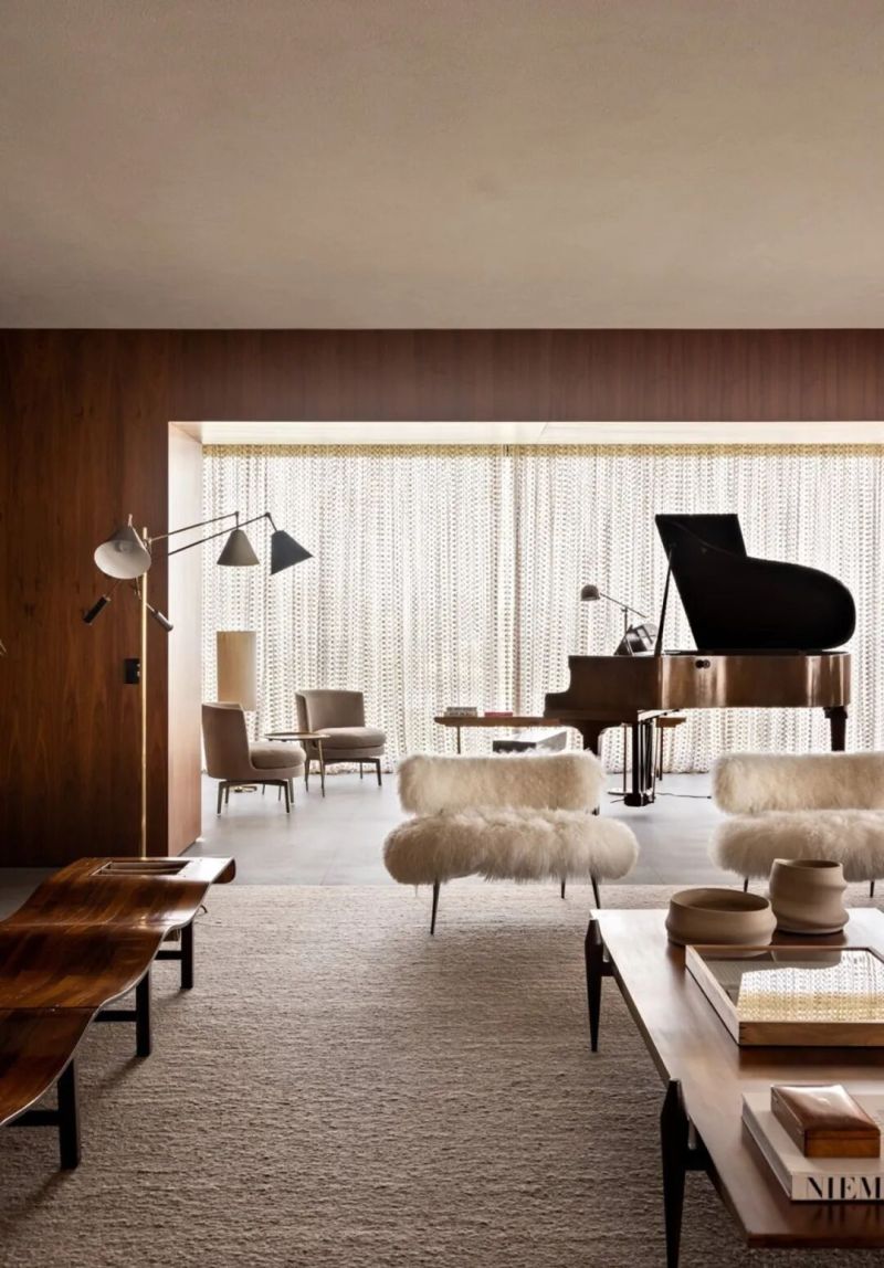 600㎡原木风大平层：用自然肌理，织就温暖治愈的家 / Studio MK27 - 家居知识