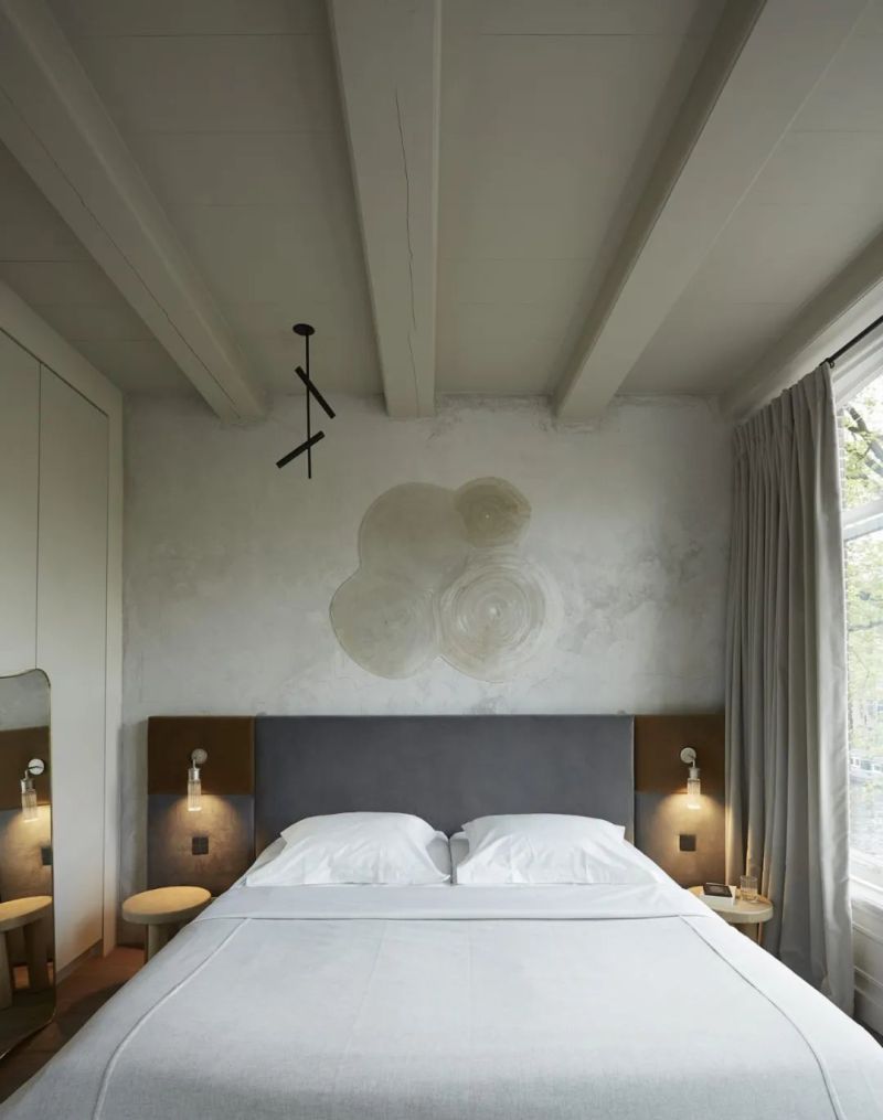 微水泥在欧洲别墅的案例：北欧风邂逅侘寂，优雅于极简冷淡中绽放 - 家居知识