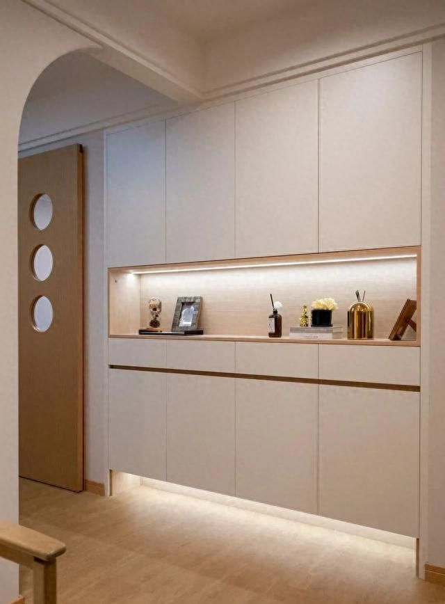 7个入户玄关柜设计方案，瞬间提升家居颜值