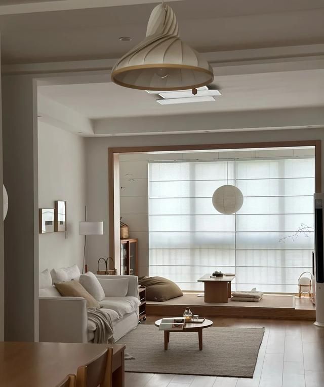 原木风小家,简约干净,每一处都透着舒适美感 家虽小,但每一处都干净,原木风的简洁,美感!让人非常舒服 - 家居知识