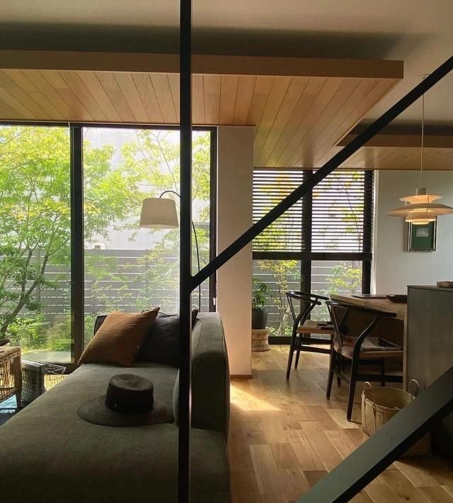 一对日本夫妇的家，装修如此简单，进门就被治愈了，太干净了 - 家居知识