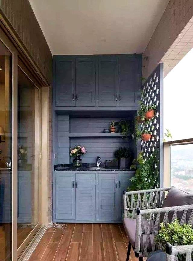 5款美观大气的阳台收纳柜设计,轻松解决家中凌乱难题 5阳台收纳柜设计方案,每款都美观大气,从此告别家中凌乱 - 家居知识