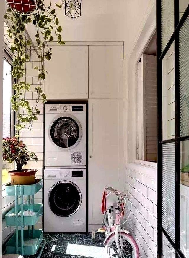 5款美观大气的阳台收纳柜设计,轻松解决家中凌乱难题 5阳台收纳柜设计方案,每款都美观大气,从此告别家中凌乱 - 家居知识