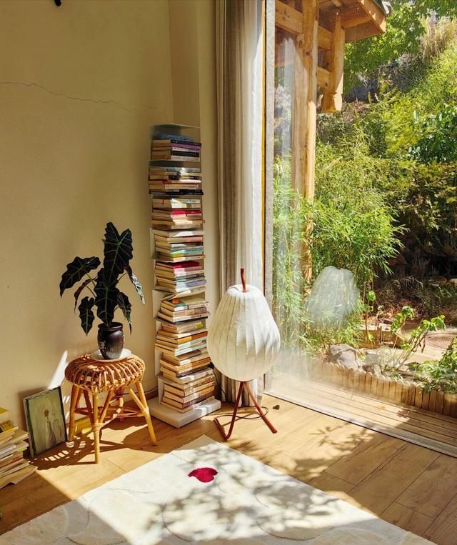 重庆一43岁婆婆，因“坚持穷装”而走红，全屋那叫一个极简，晒晒 - 家居知识