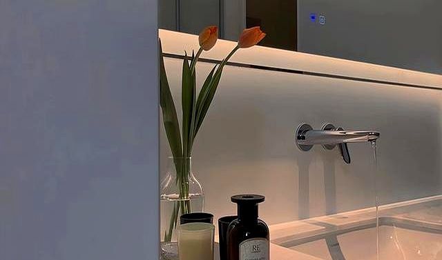 175㎡法式复古家装,简约优雅中尽显层次之美 绝了!175㎡法式复古,简单优雅的装修却能展现出轻柔层次感的美 - 家居知识