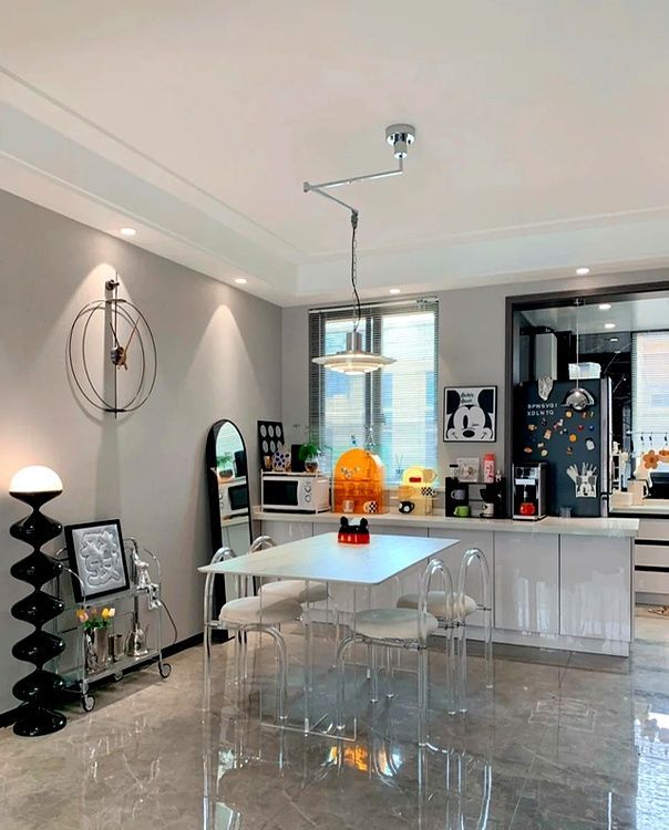 坚持极简主义的浙江夫妇，把家装修得一尘不染，透着骨子里的高级 - 家居知识